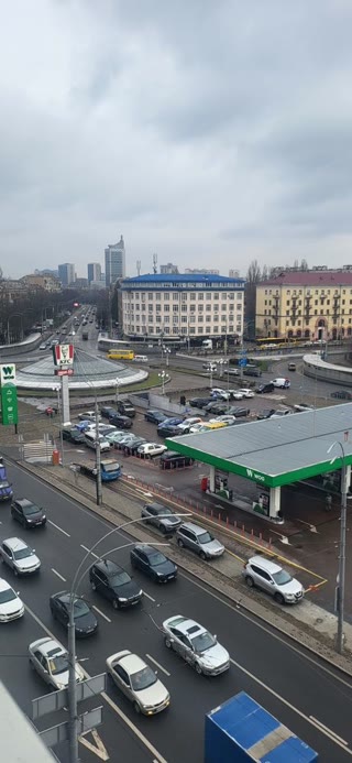 Продаж 2-кімнатної квартири на Севастопольській площі