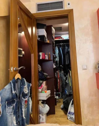 В продажу 5к.кв.по низькій ринковій ціні,Нові Будинки,Ком.ринок!!!
