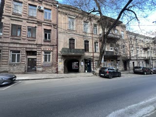 Продажа 3-комнатной квартиры в Сололаки