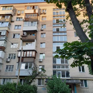 Продаж 2к квартири Русанівська набережна