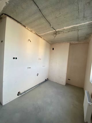 Продам квартиру-студію  ЖК Радужний