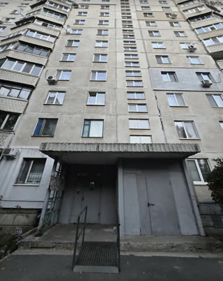 Продам 1к квартиру метро Ботанічний Сад