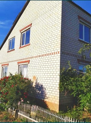 Продам двоповерховий будинок Нова Водолага