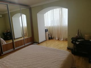 Продам 4х квартиру в центрі