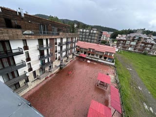 Коммерческое помещение с квартирами на продажу в Бакуриани