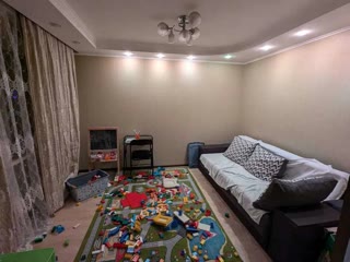 Продаж 3к квартири на Луговій (82.4 кв.м.) в теплому будинку
