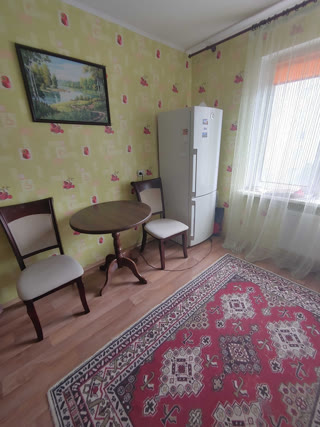 Продаж 2-кімнатної квартири на Троєщині