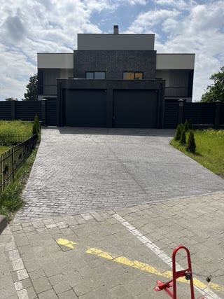 Пропонується до продажу сучасний дуплекс у Личаківському районі, вул. Бігова