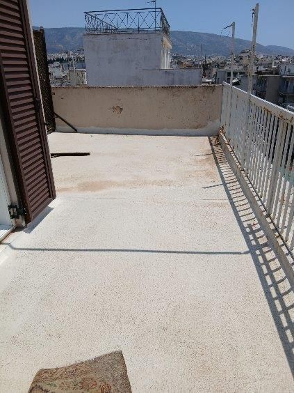 100 m² Apartment