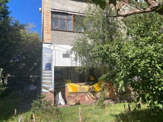 Продаж 4-кімнатної квартири на Вітряних Горах біля парку Крістерова гірка