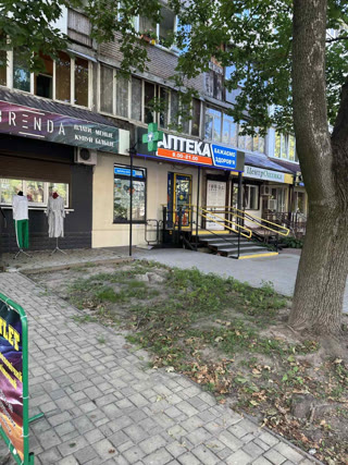 Продається фасадне приміщення 58м2 у Вишгороді