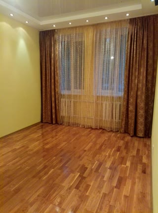 Продаж 3-кімнатної квартири біля метро Дарниця