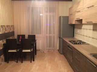 Продаж 1к квартири вул.Драгоманова, метро Позняки