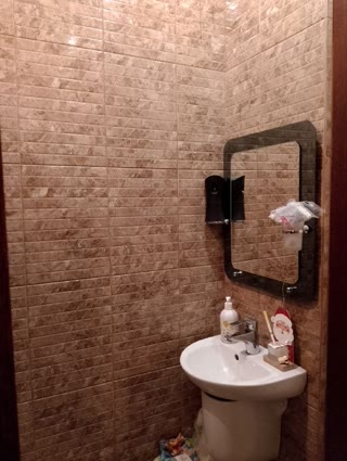 For Sale 3-room Apartment in Zhuralyevsky Residential Complex, Kyivskaya Metro