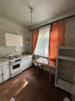 Продам 4-кімнатну квартиру, Олексіївка, м. Перемога, пр. Перемоги