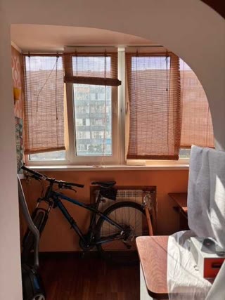 Продається 3-кімнатна квартира, набережна Дніпра, парк Наталка, Оболонь