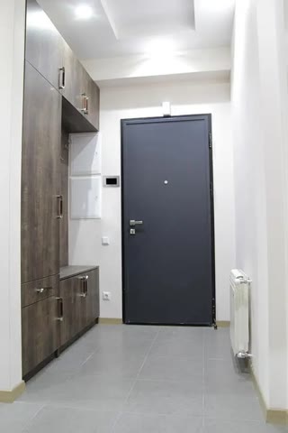 Сдается 3-комнатная квартира в Ваке