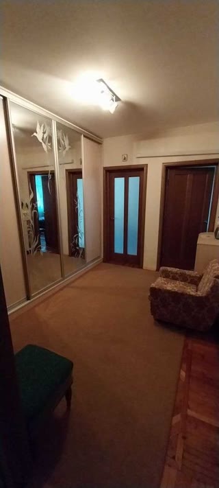Продам 3-кімн. квартиру на Салтівці, вул. Гарібальді