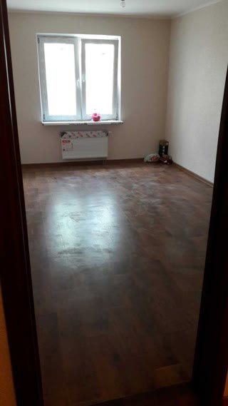 Продаж 2-кімнатної квартири біля метро Червоний хутір