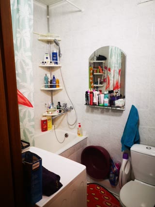 Продам 1 к квартиру Рогань