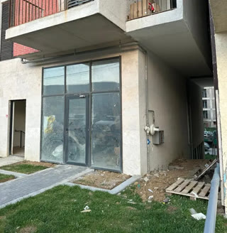 იყიდება უნივერსალური კომერციული ფართი დიდ დიღომში