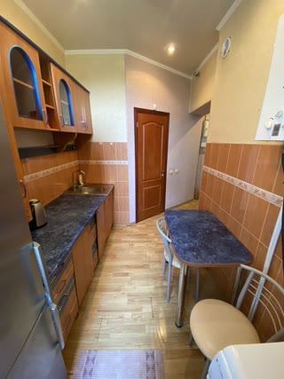Продам 2-х квартиру на Холодній горі