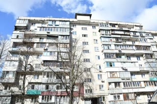Продаж 1-кімнатної квартири на Виноградарі