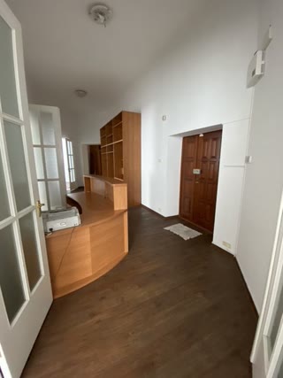 здам шикарне приміщення під офіс, центр Сумська !240 м2