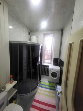 Продам 2х квартиру метро Захистників України
