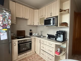 For Sale 4-Room Apartment RZhM