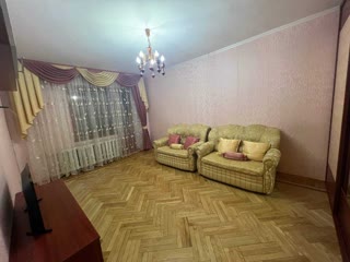 Продаж 2-кімнатної квартири на Оболоні біля ТРЦ Dream Town