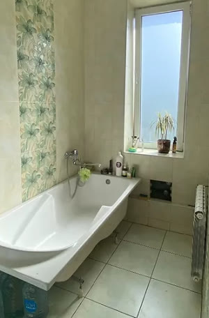 For Sale 4-room Apartment Stalinka on KhTZ