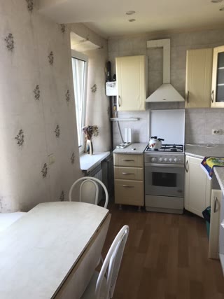 For Sale 3-Room Apartment in Novye Doma