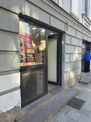 Продается коммерческое помещение в Чугурети
