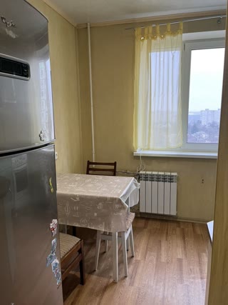 Продам 2к. квартиру, Шишковська, біля ХАІ