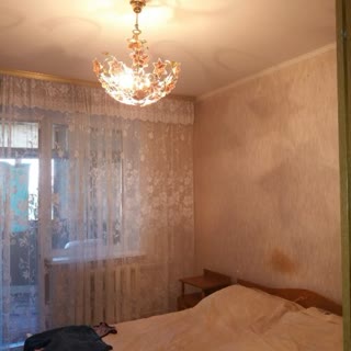 Продається 3-кімнатна квартира на 4-му м