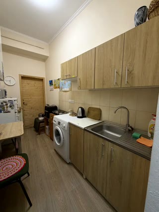 Продаж 2-кімнатної квартири в центрі Льова на вул. Шептицьких
