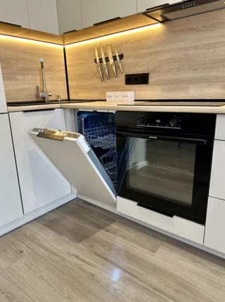 Продаж квартири-студії 27,2 м² | вул. Рудненська 8К | ЖК Riel City | Авторський ремонт