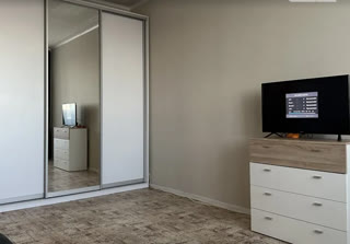 Продам 1к квартиру Одеська, метро Левада