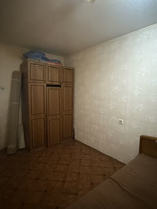 Продажа 3к Героев труда 4 Б