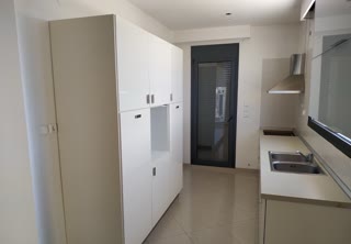 100 m² Apartment