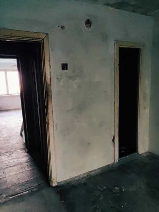 Продам 2х кімнатну квартиру по адресу проспект Конституції 52