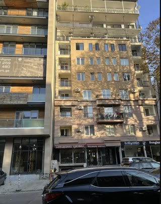 ქირავდება საოფისე კომერციული ფართი ვაკეში