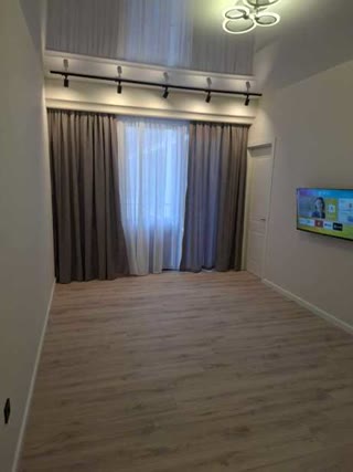 იყიდება ბინა საბურთალოზე