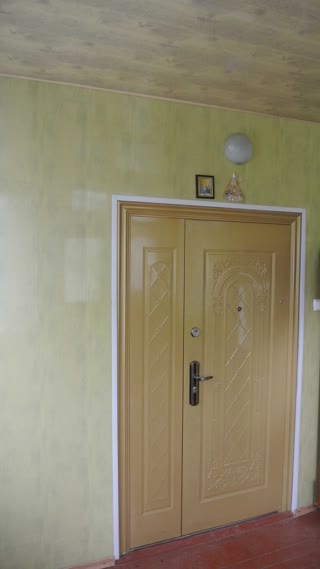Житловий будинок з присадибною ділянкою Валки