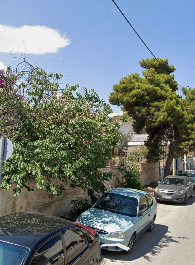 600 m² Plot