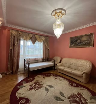 Продам 3к квартиру Центр