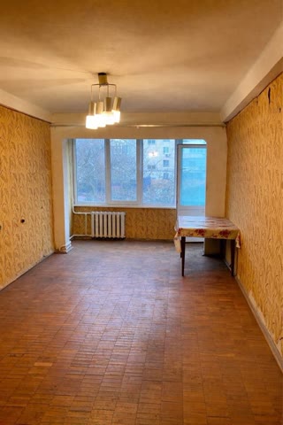 Sale of a 2-room apartment in Yurkivtsi