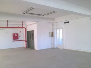 2800 m² Business Building