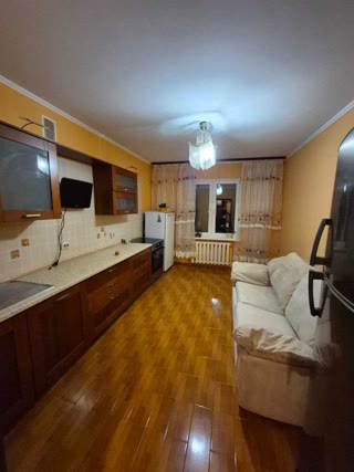 Продається 3 кім. квартира 90 м2 Троєщина Деснянський район